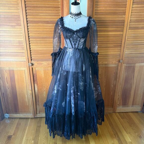 Dolls Kill Gothic Victorian Halloween Queen of Fairies Garden Goth Gown S - Picture 1 of 9